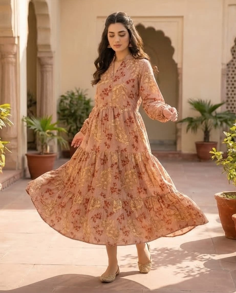 Golden Flora Tiered Ensemble